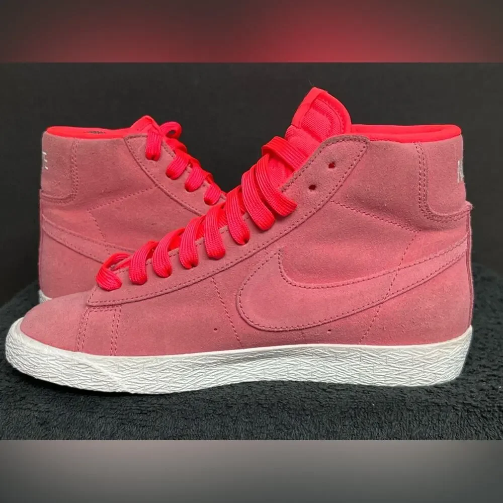 Nike Blazer Hot Punch Casual Sneakers Size 4.5Y WOMENS 6 Pink Suede 895850-605 - Picture 3 of 8